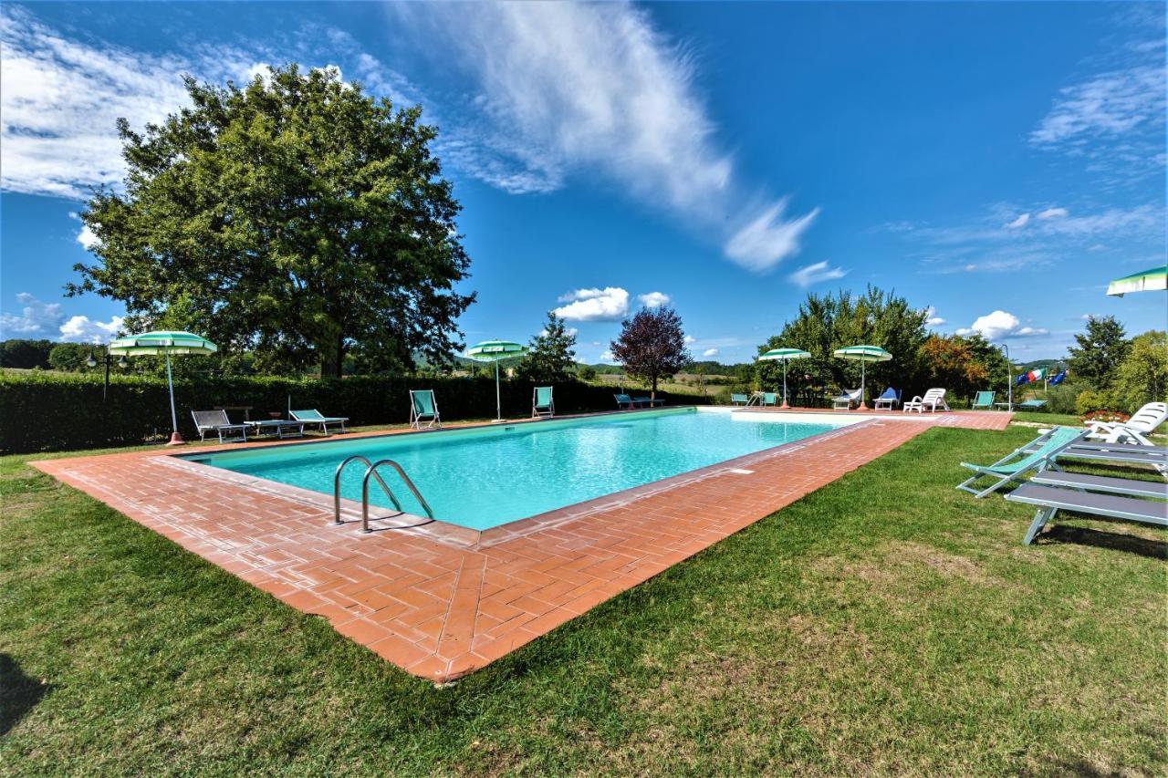Borgo Il Villino Guest House Casole d'Elsa Exterior photo