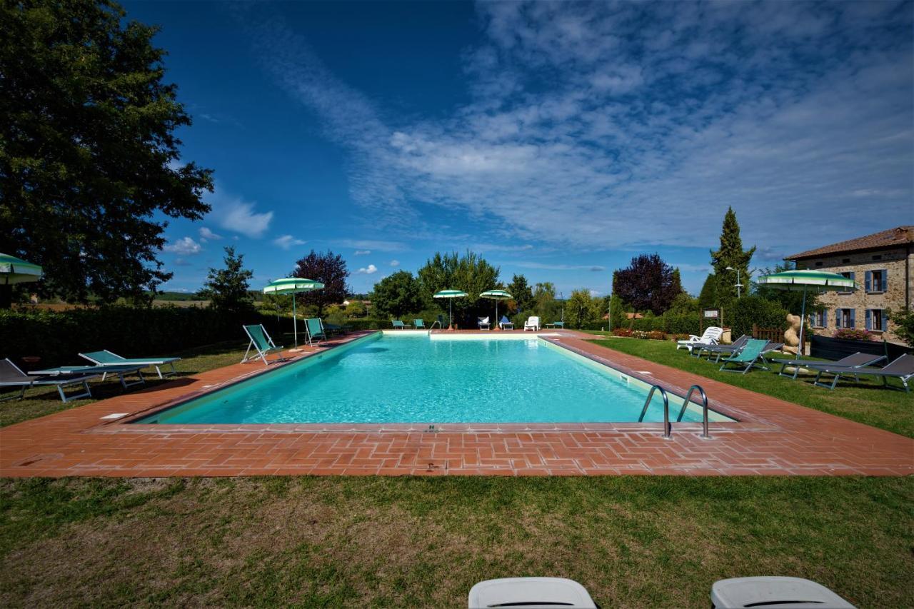 Borgo Il Villino Guest House Casole d'Elsa Exterior photo