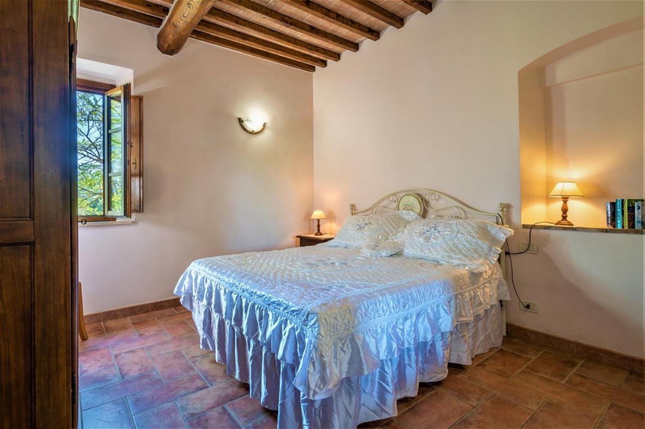 Borgo Il Villino Guest House Casole d'Elsa Exterior photo